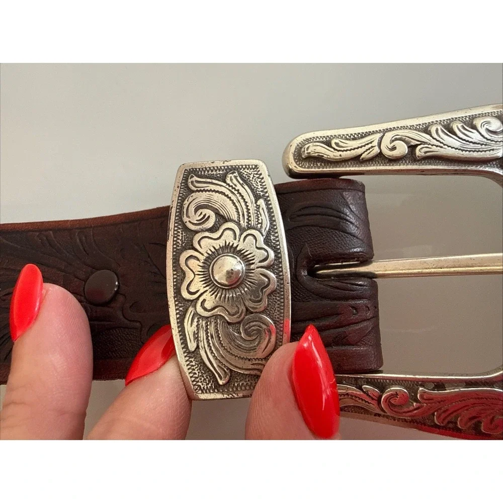 Beautiful Mens Western Embossed Leather Belt Size 40 Marked 2006 By IVAN